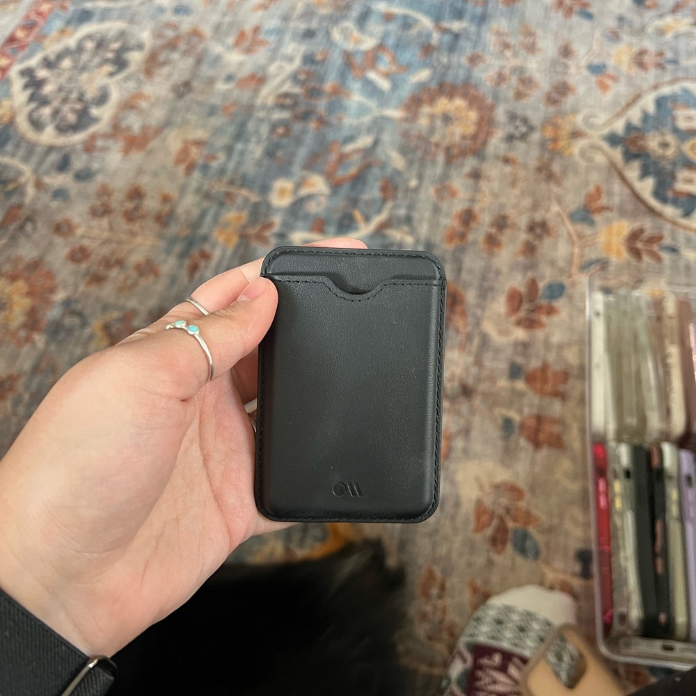 Casemate MagSafe wallet